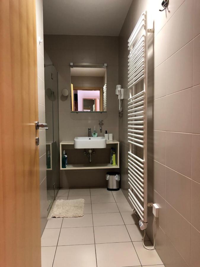 Apartma Runi Pod Zlato Lisico Pekre Luaran gambar