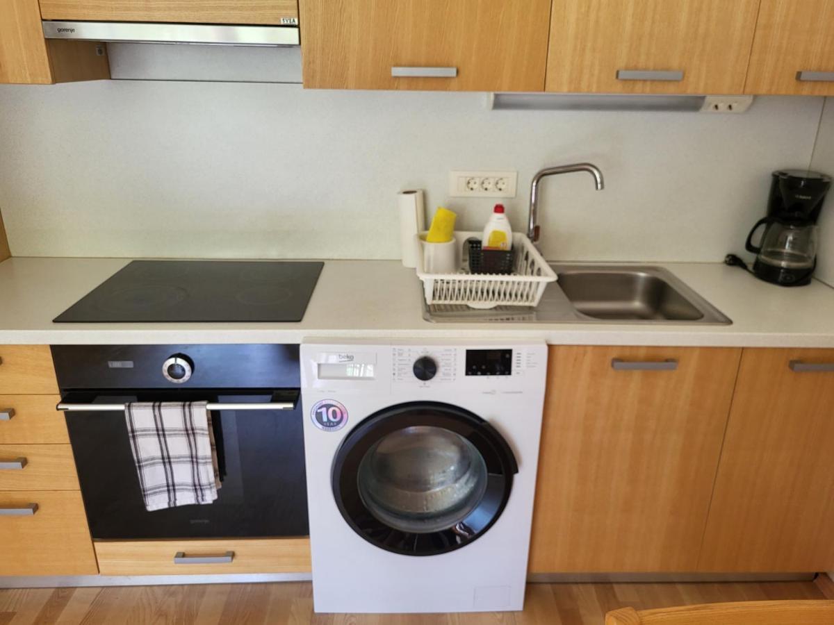 Apartma Runi Pod Zlato Lisico Pekre Luaran gambar